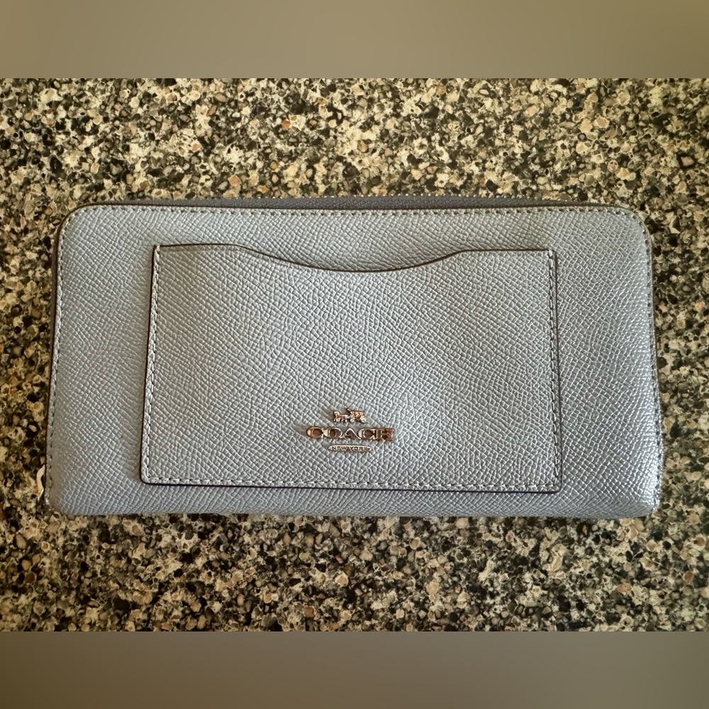 Coach Crossgrain Leather Accordion Long Zip Around Wallet
